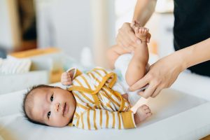 Tips Menghindari Iritasi Popok pada Bayi Baru Lahir